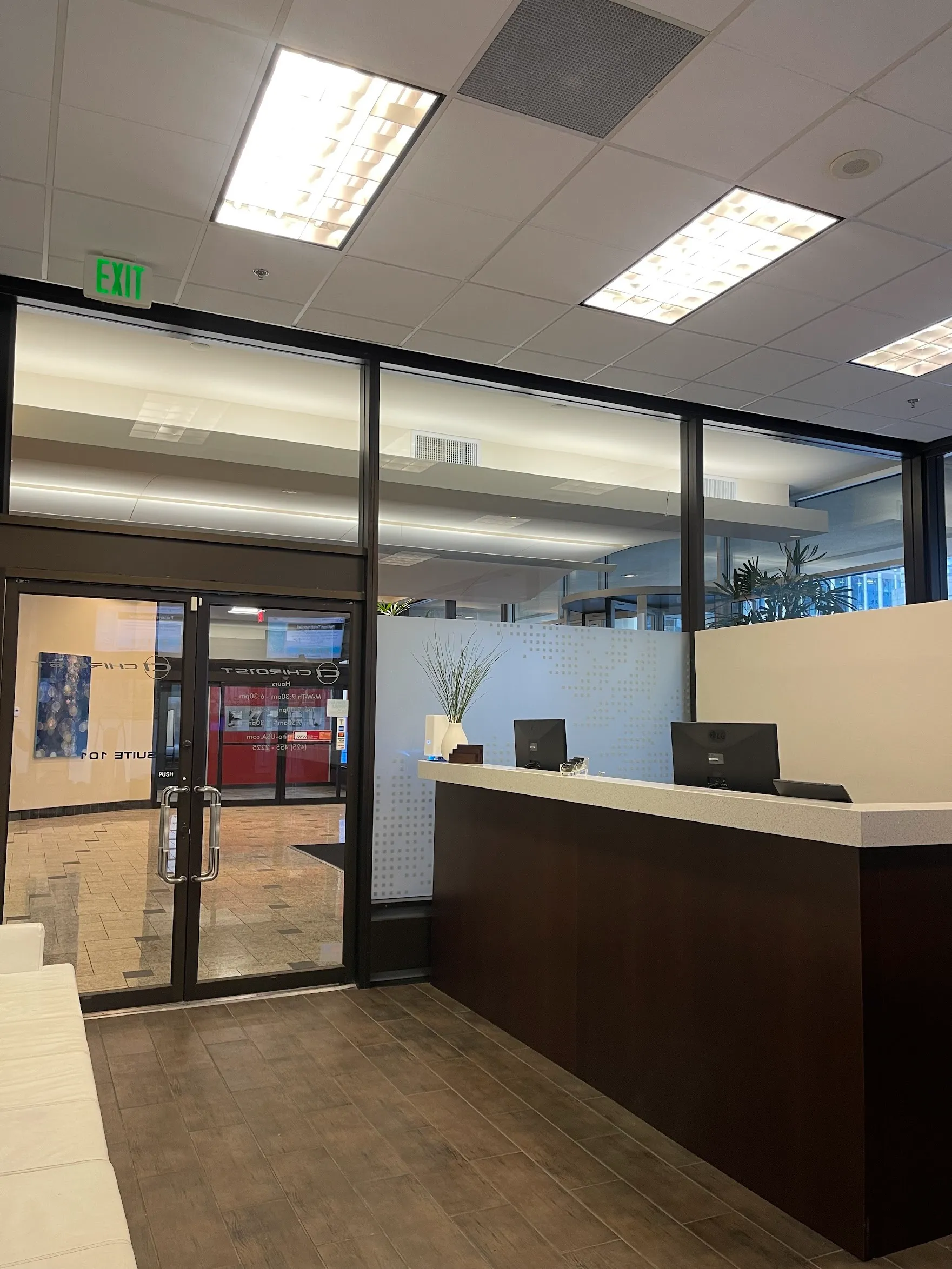 Front desk at a Chiro 1st clinic
