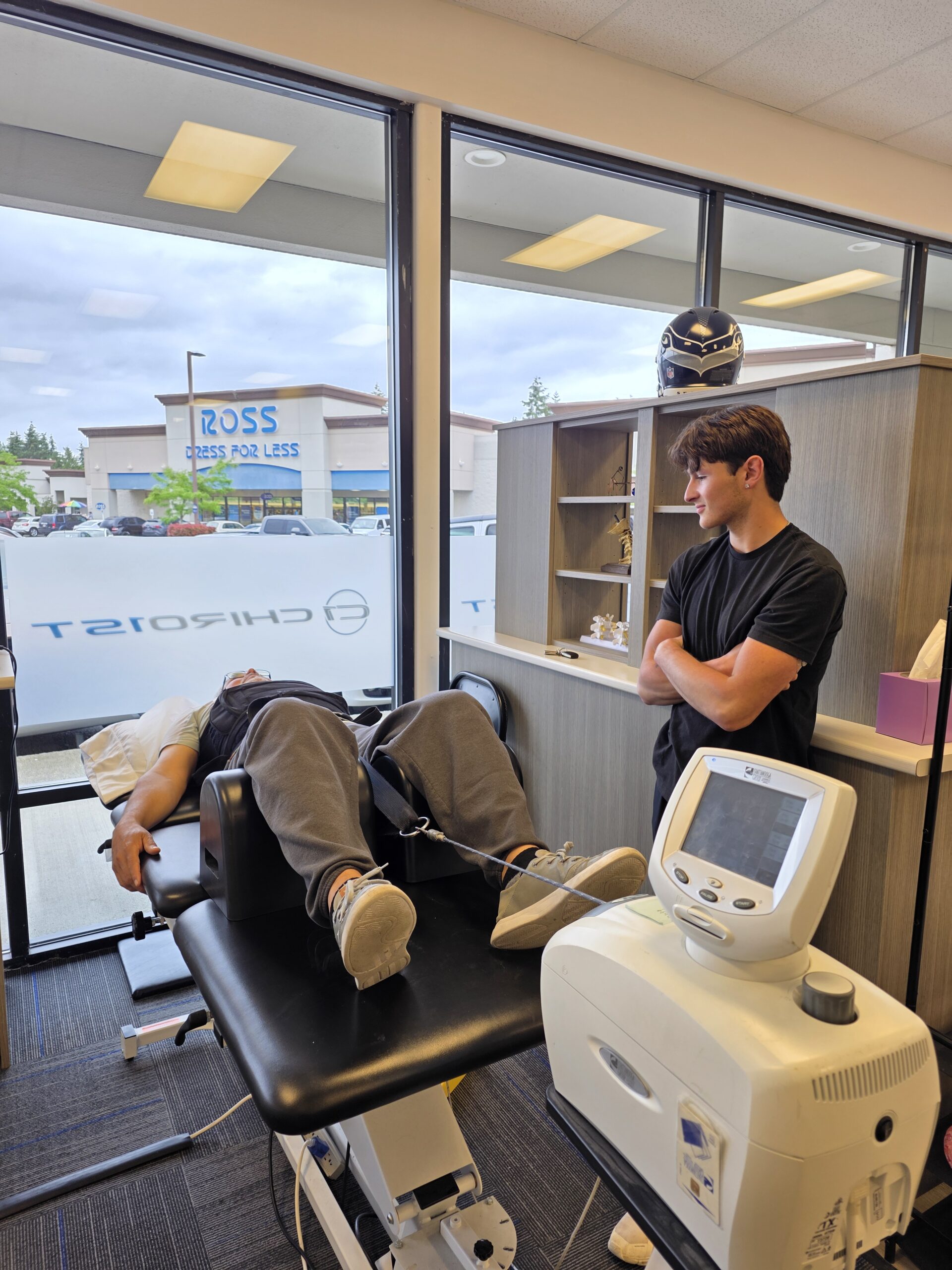 Chiropractor treating a disc injury patient at Chiro 1st